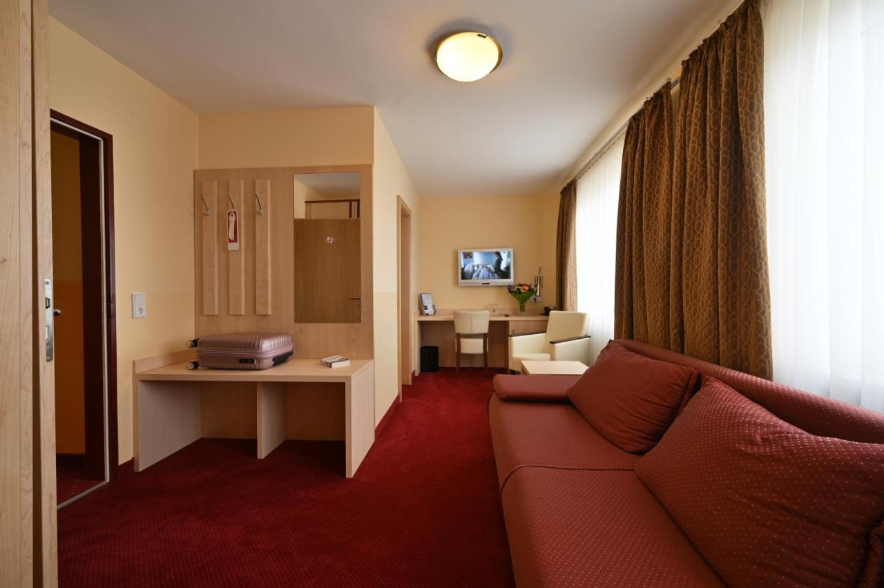 Hotel Apollo Garni ريغنسبورغ المظهر الخارجي الصورة