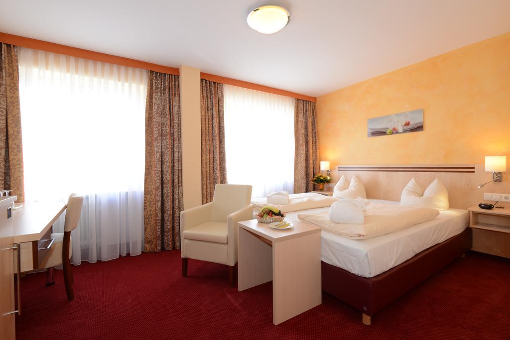 Hotel Apollo Garni ريغنسبورغ المظهر الخارجي الصورة