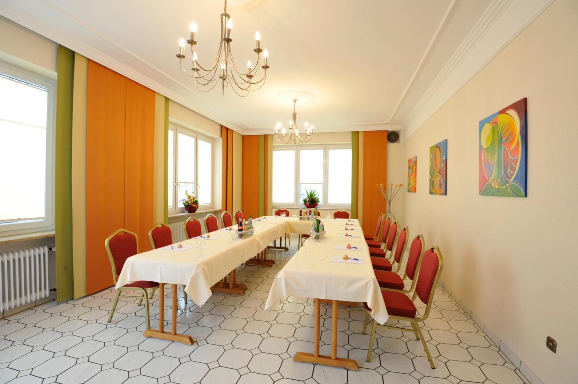 Hotel Apollo Garni ريغنسبورغ المظهر الخارجي الصورة